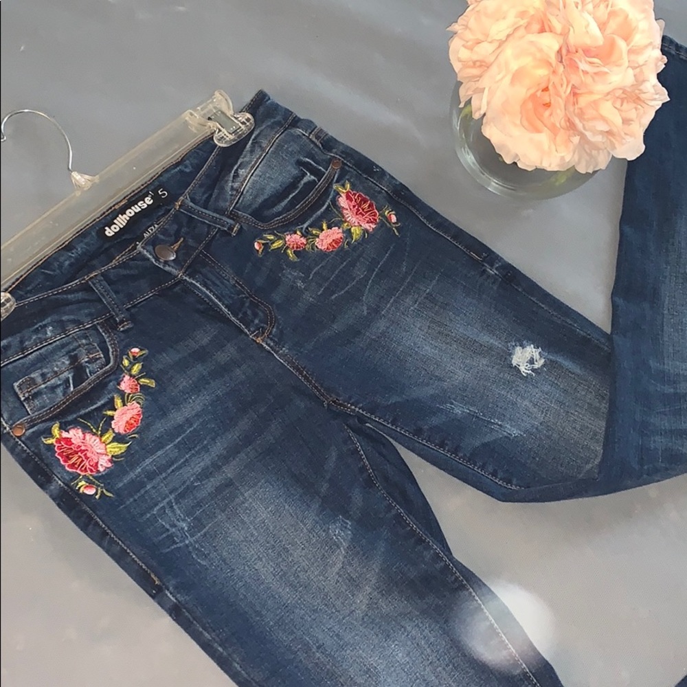 Jeans - Picture 2 of 3